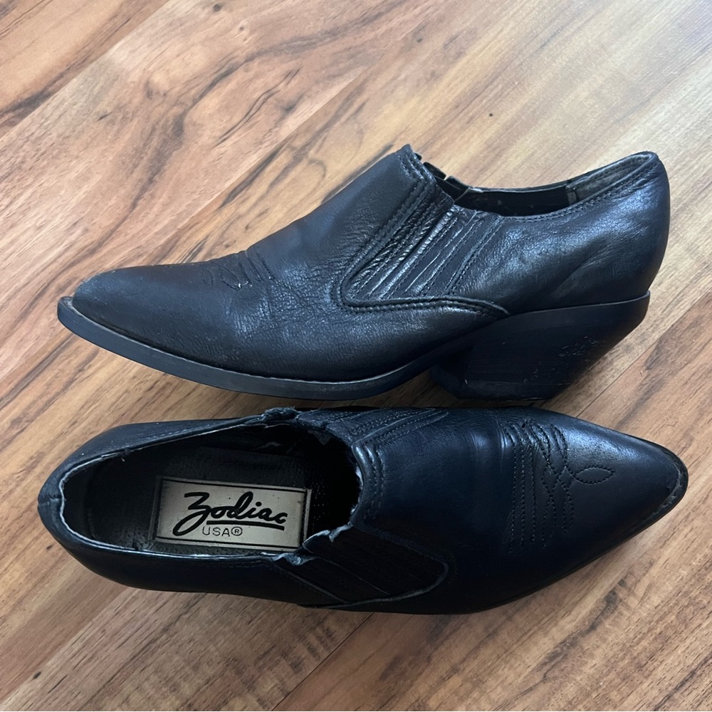Zodiac Black Leather Cowboy Booties Size 5.5